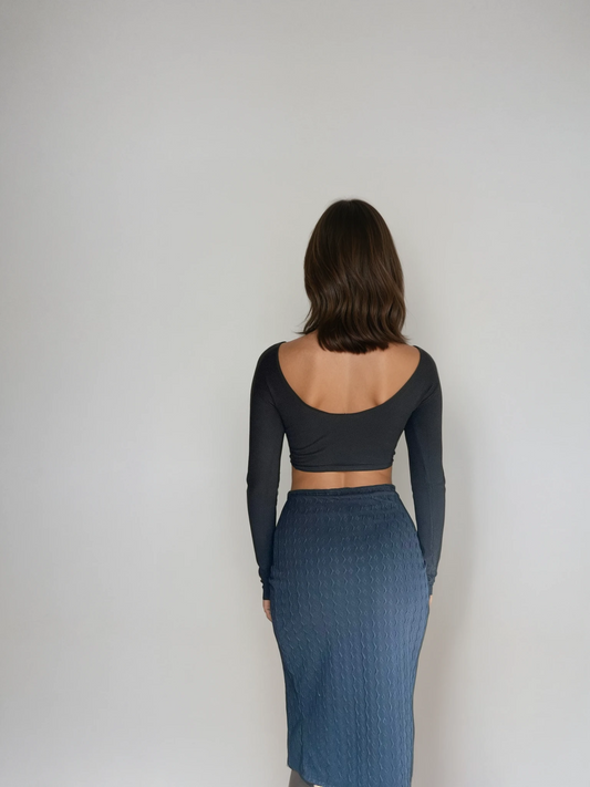 Long Sleeve Open Back Crop Top Black