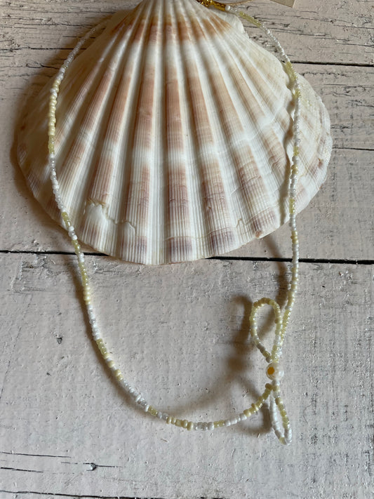 Handmade Pearl Beaded Pendant Necklace