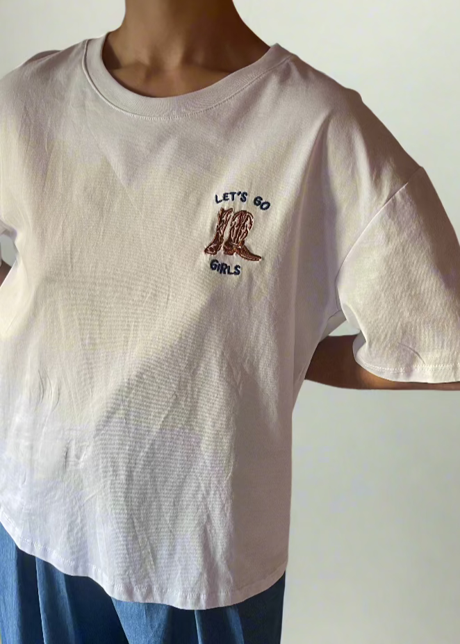 Boots T-shirt