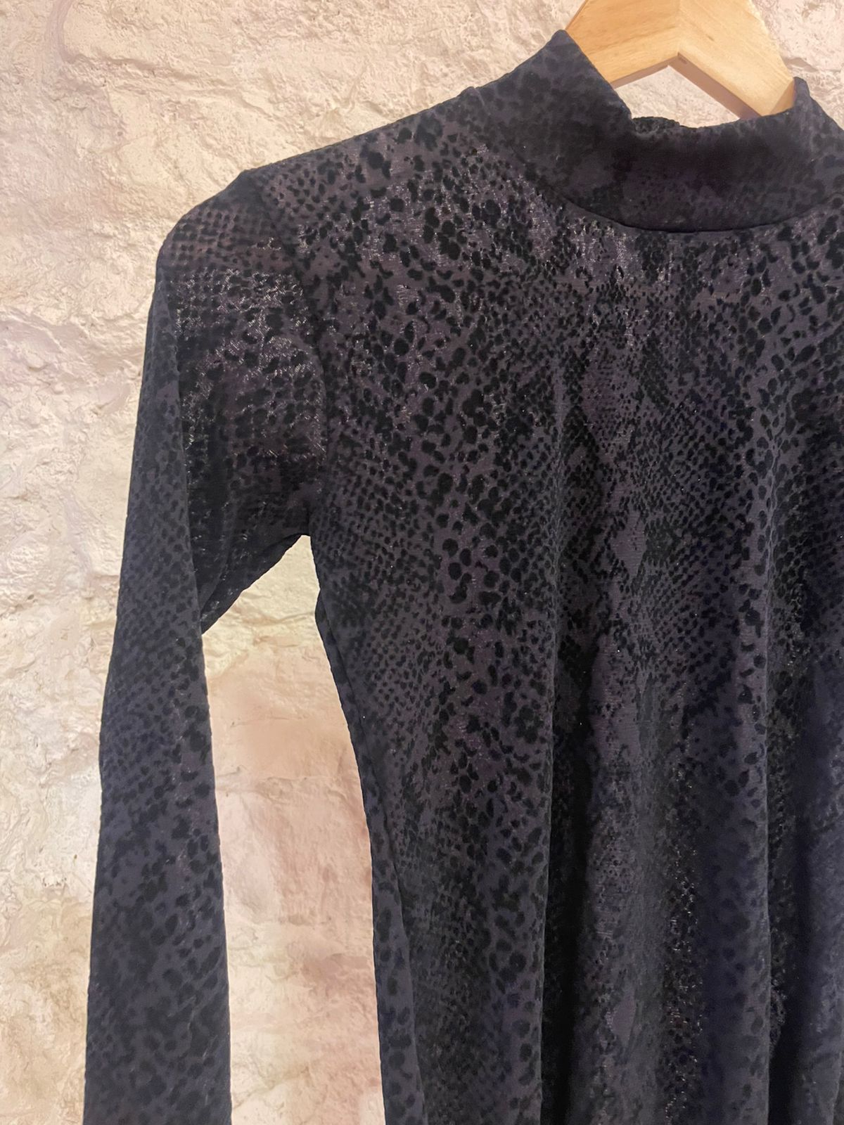 Βελούδινο Mesh Κορμάκι– Μαύρο