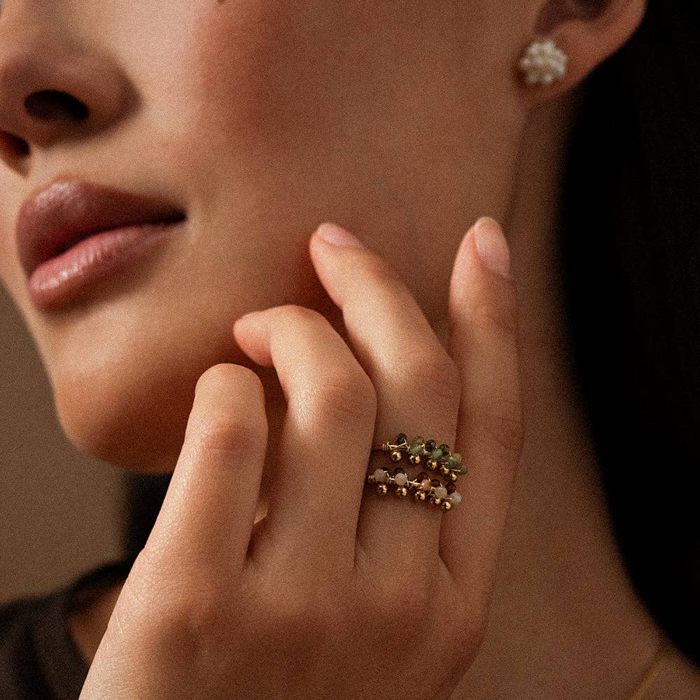Virel Ring - round natural stones and beads: Gold / Green Agate