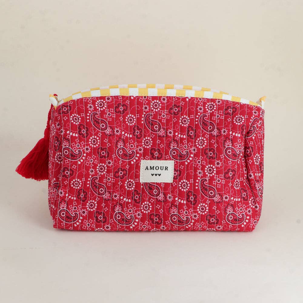 Large pouch with "LOVE" and heart motifs, 100% polyester: Red Bandana