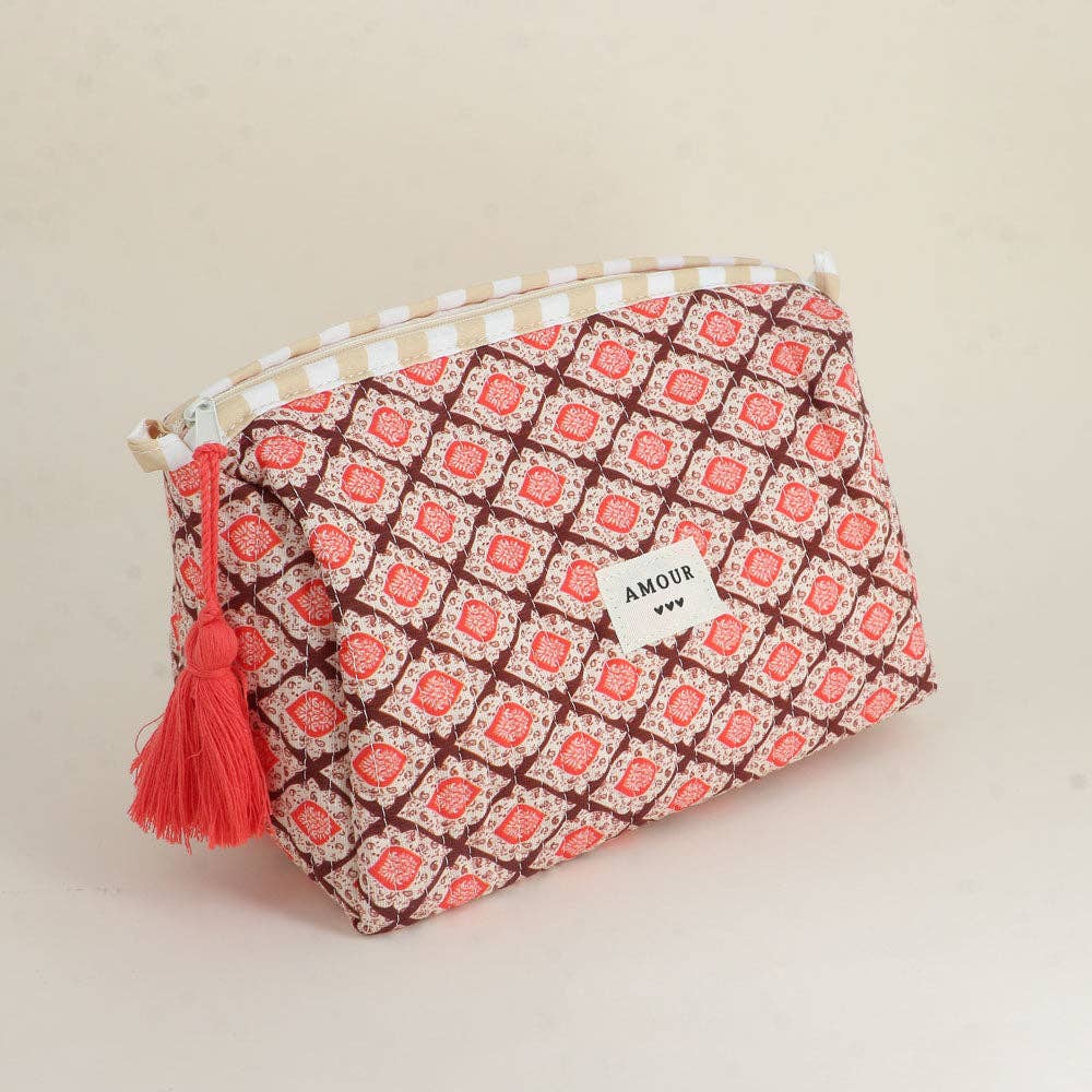 Large pouch with "LOVE" and heart motifs, 100% polyester: Khaki