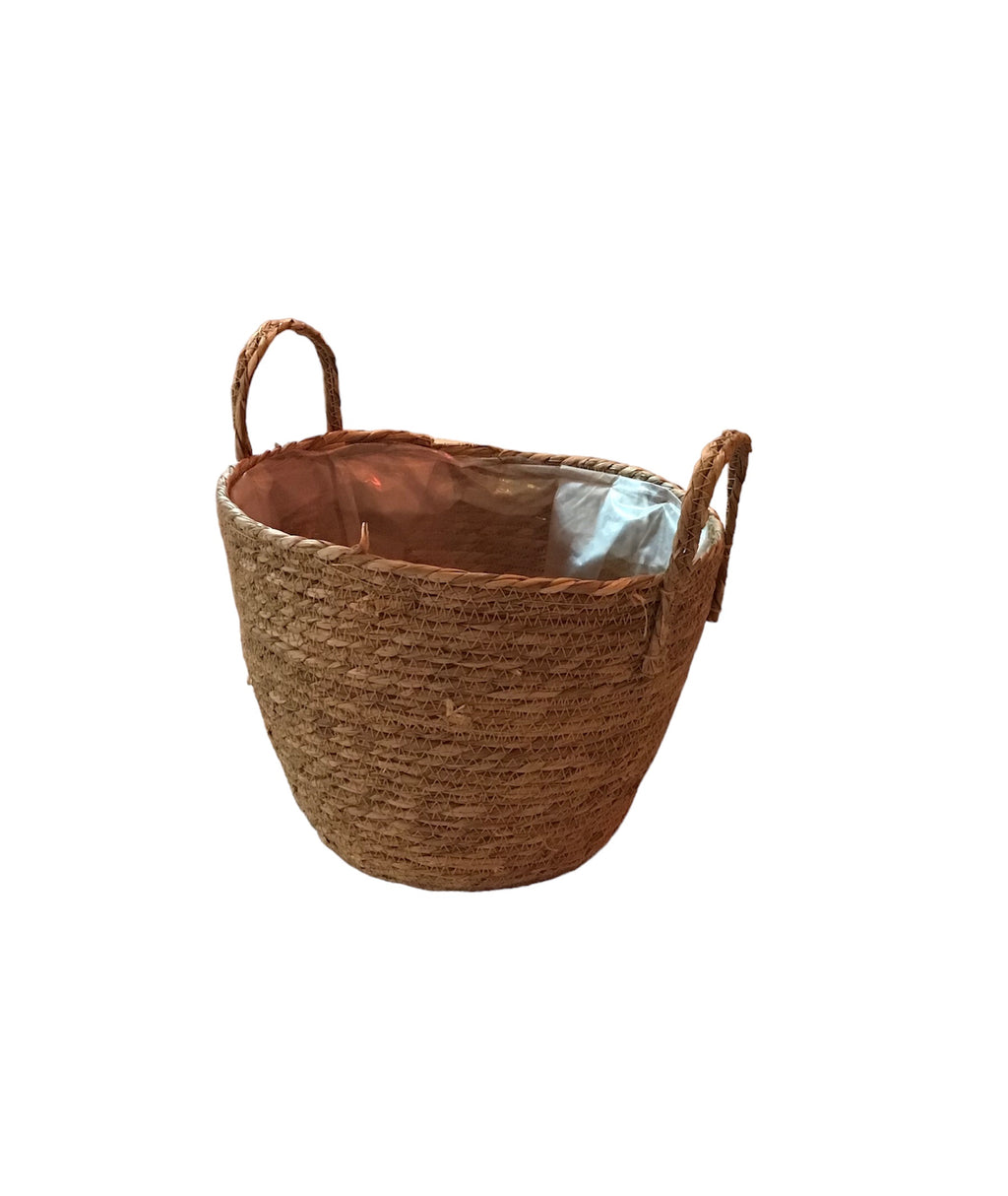 Straw basket