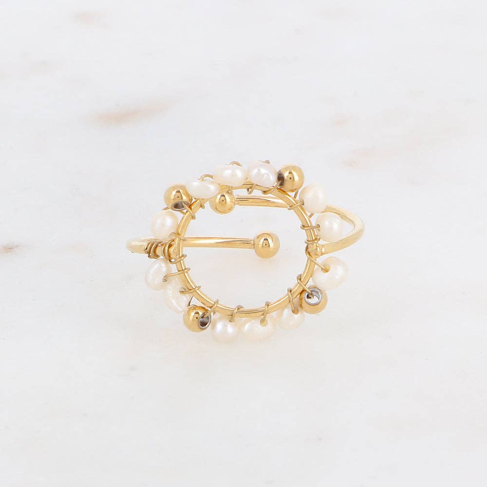 Cody ring - circle and natural stones: Gold / Freshwater Pearl