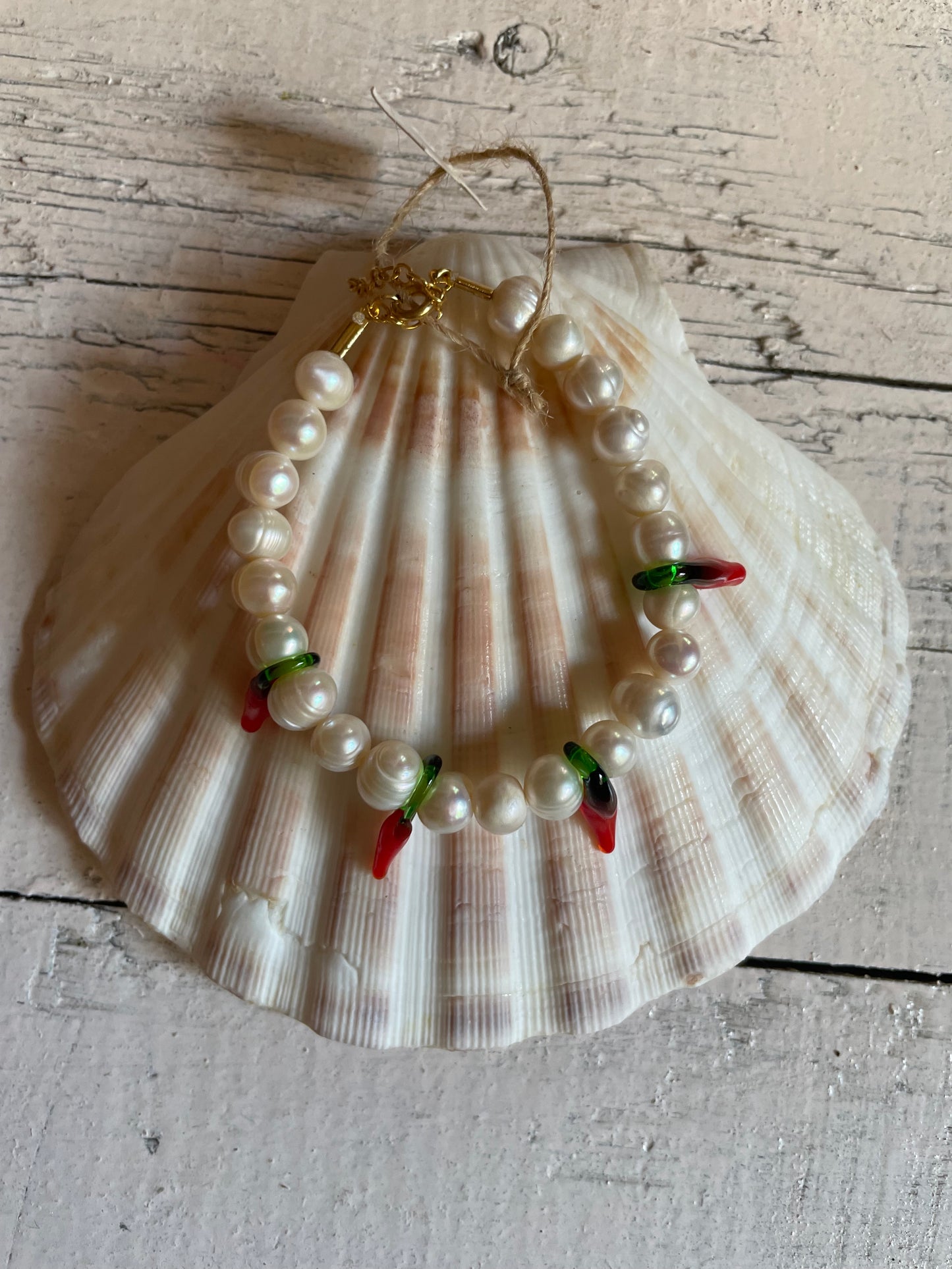 Handmade Pearl Beaded Pendant Bracelet