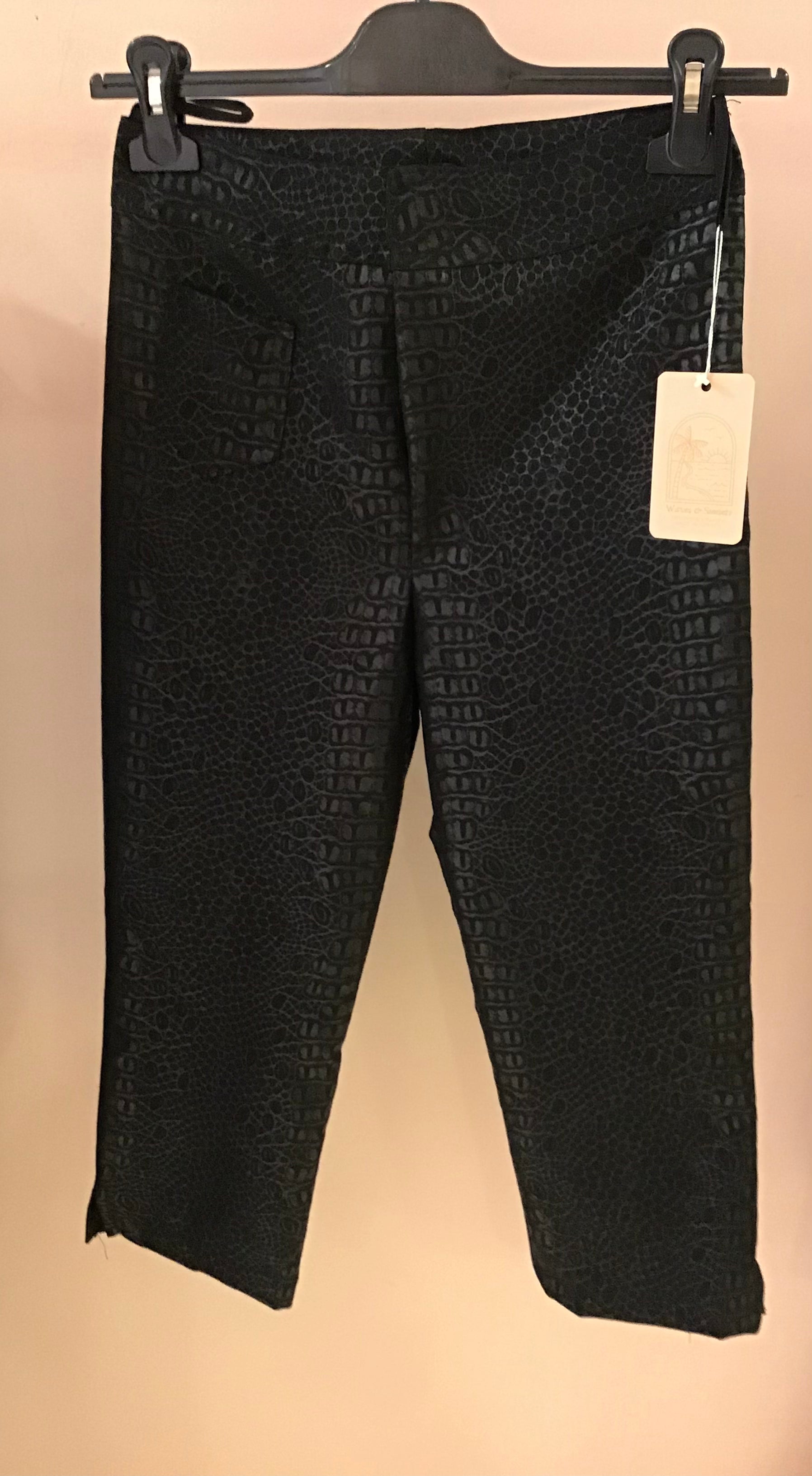 Leathery Crocodile Capri Pant