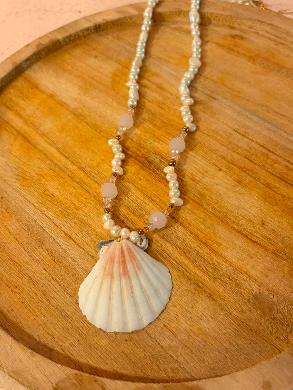 Handmade pearl necklace (018)