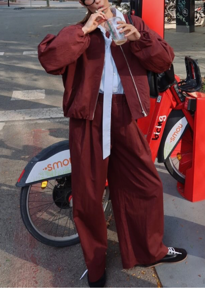 Wide-Leg Burgundy Trousers