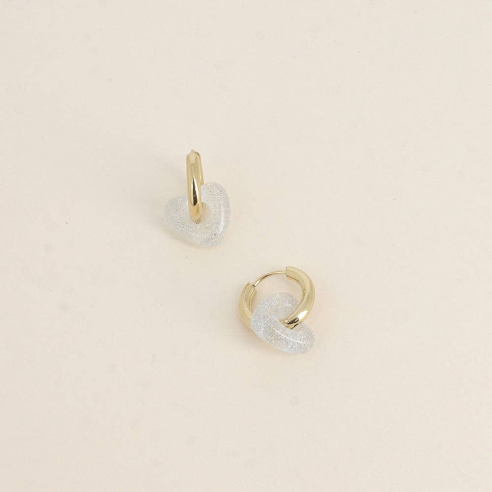 Hoop earrings — resin heart: Gold / Leopard