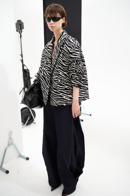 Animalier Pattern Blazer with Padded Shoulders