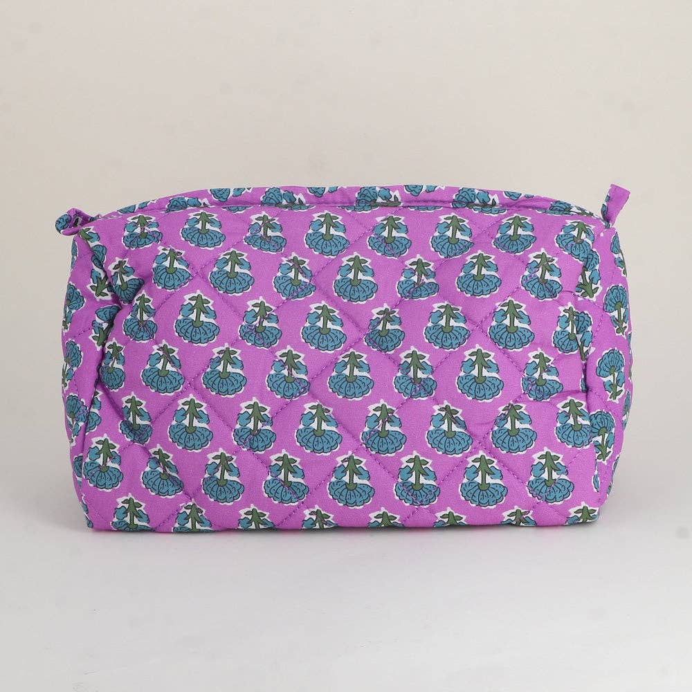 Large pouch with "LOVE" and heart motifs, 100% polyester: Black/ Pink