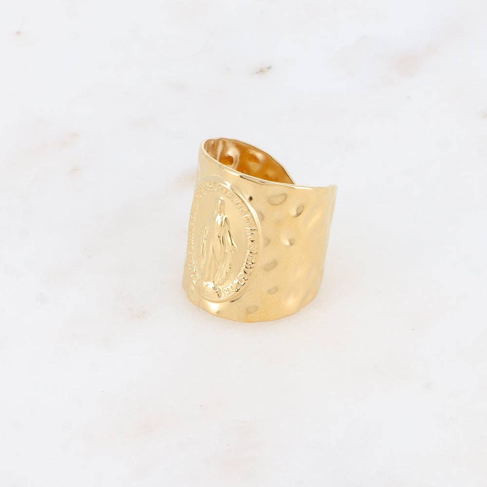 Wide ring - the Madonna with prayer inscription: Gold