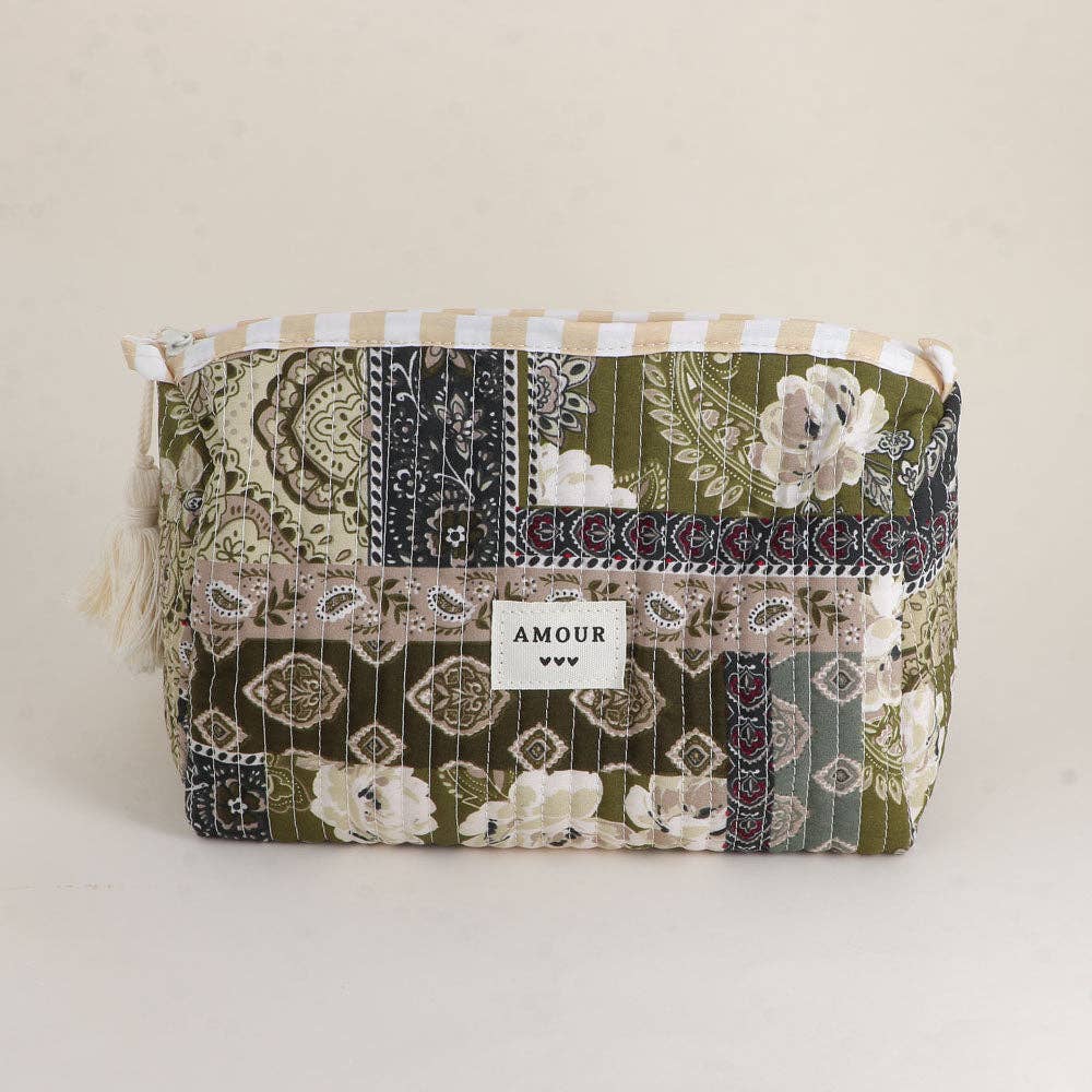 Large pouch with "LOVE" and heart motifs, 100% polyester: Khaki