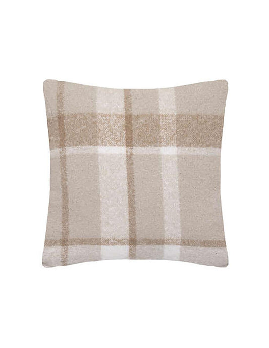 Cozy tartan cushion 45x45
